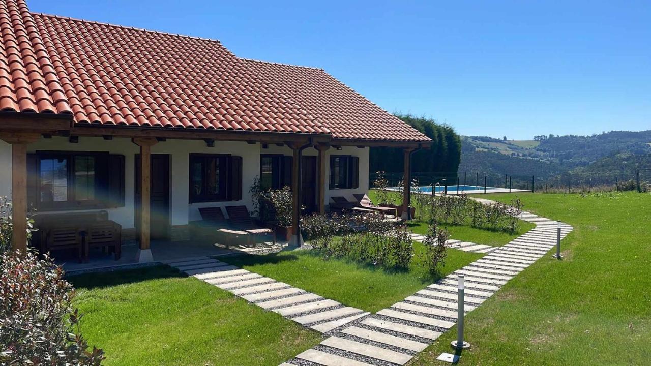 Apartmán La Campa De Faedoangelina Cudillero Exteriér fotografie