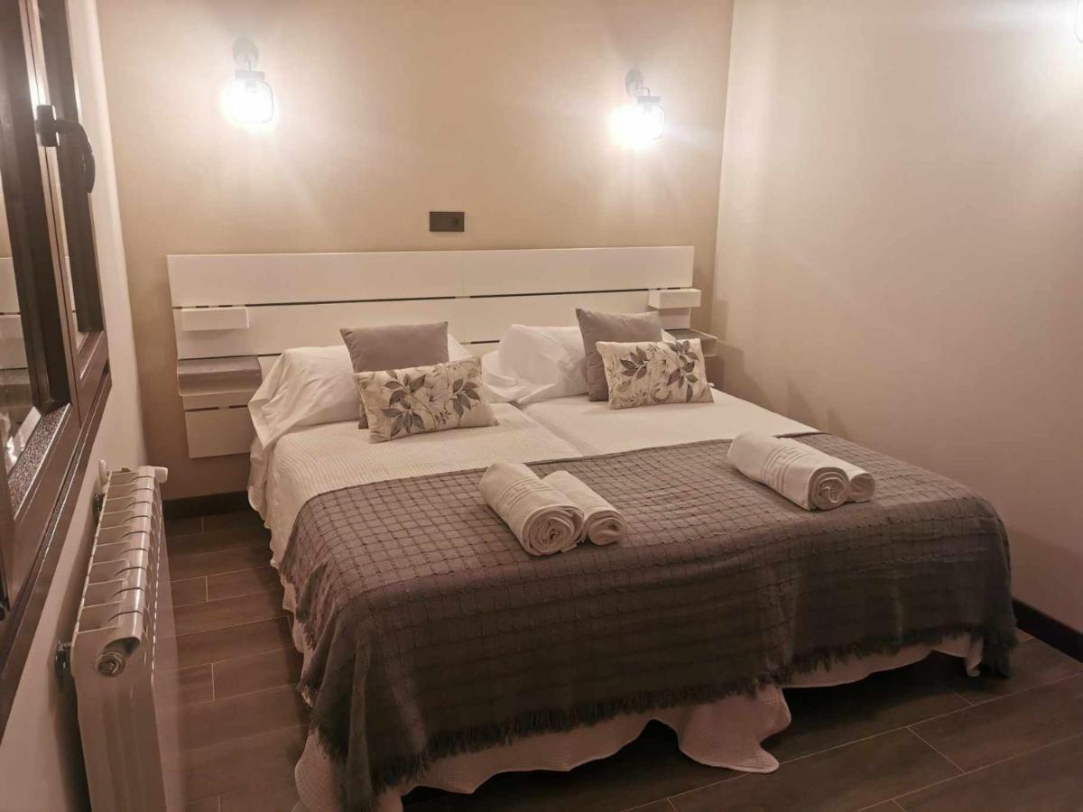 Apartmán La Campa De Faedoangelina Cudillero Exteriér fotografie