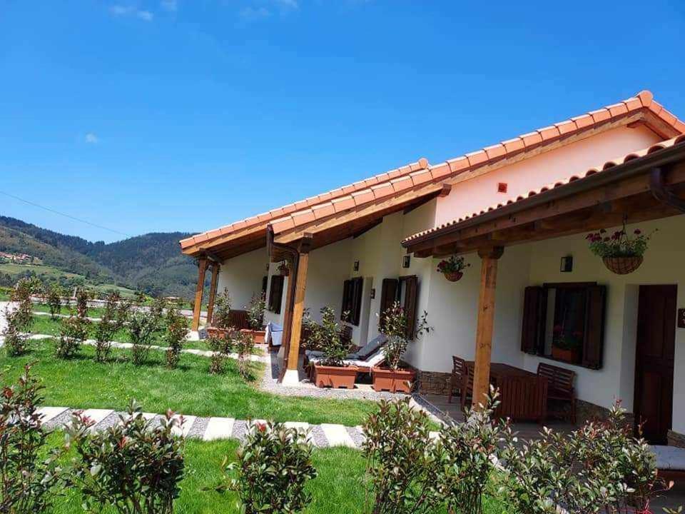 Apartmán La Campa De Faedoangelina Cudillero Exteriér fotografie